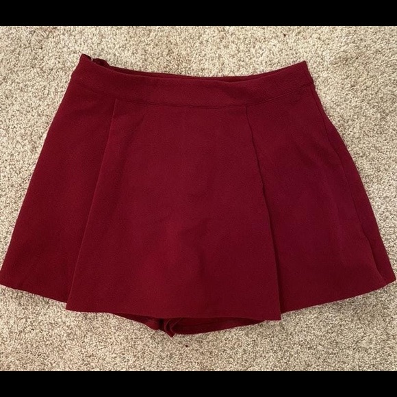 Red Pleated Skort - Picture 3 of 3